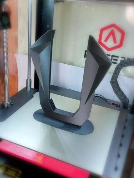 Die Hauptelemente wurden für eine höhere Auflösung aufgestellt gedruckt.