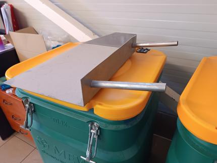 Originale Schaufel aus Edelstahl